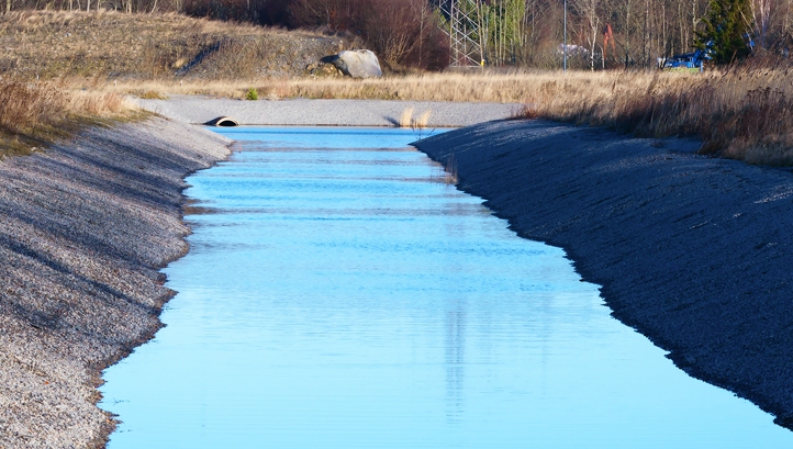 Dealing with the new and the old: Bringing sustainable drainage to the fore